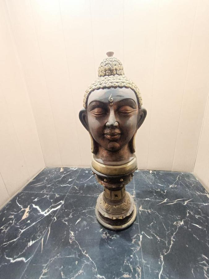 Yamnotri Dham Hotel Vrindāvan Buitenkant foto